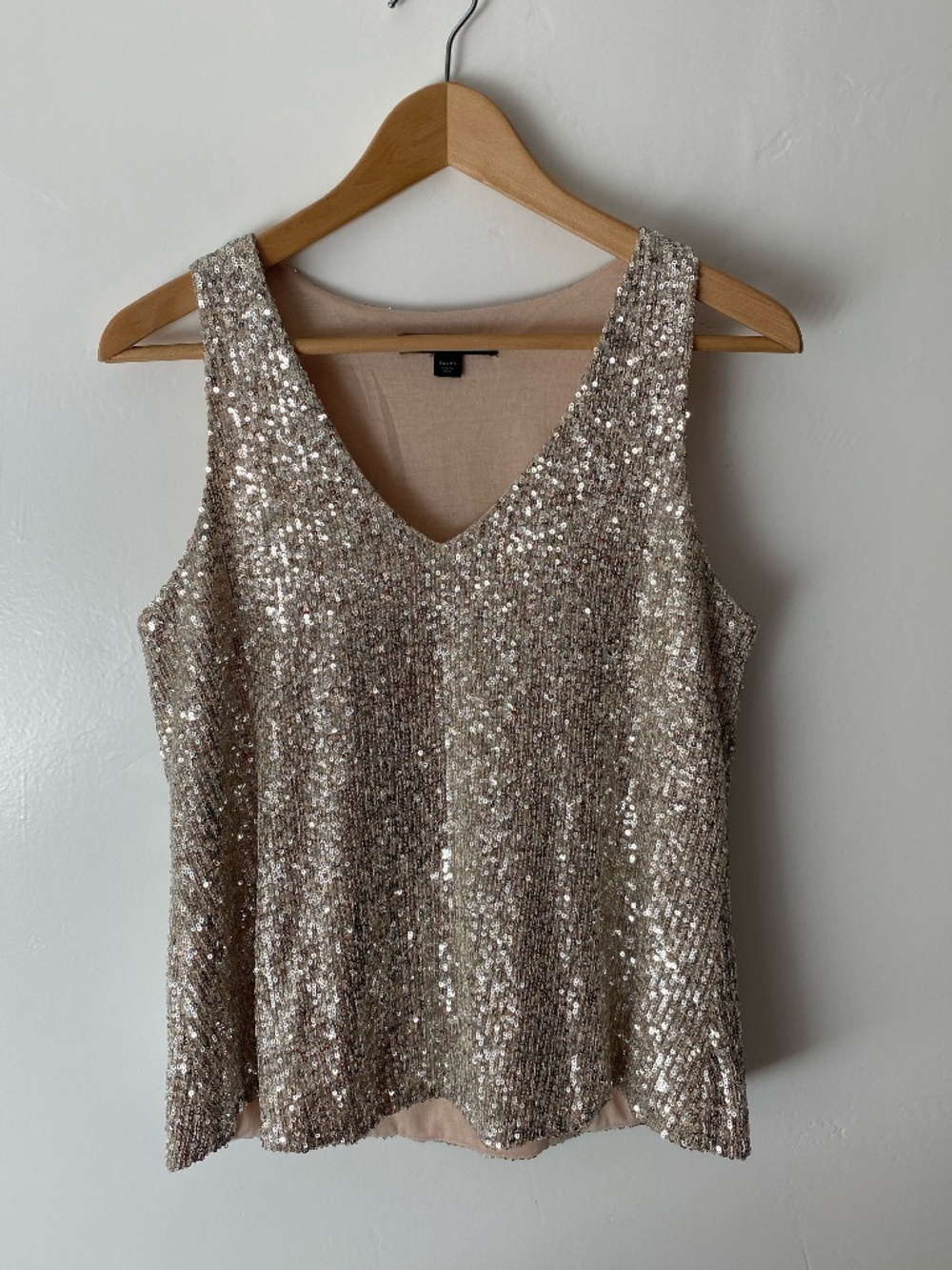 Boston Proper Champagne Sequin Knit Tank Top V-Neck Size XS Women's Fully Lined